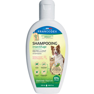 Soin Chien & Chat – Francodex Shampooing insectifuge monoï – 250 ml 321916